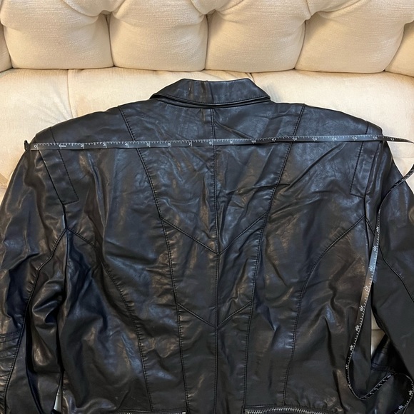 Blank NYC Faux Leather Moto Jacket - Picture 9 of 10